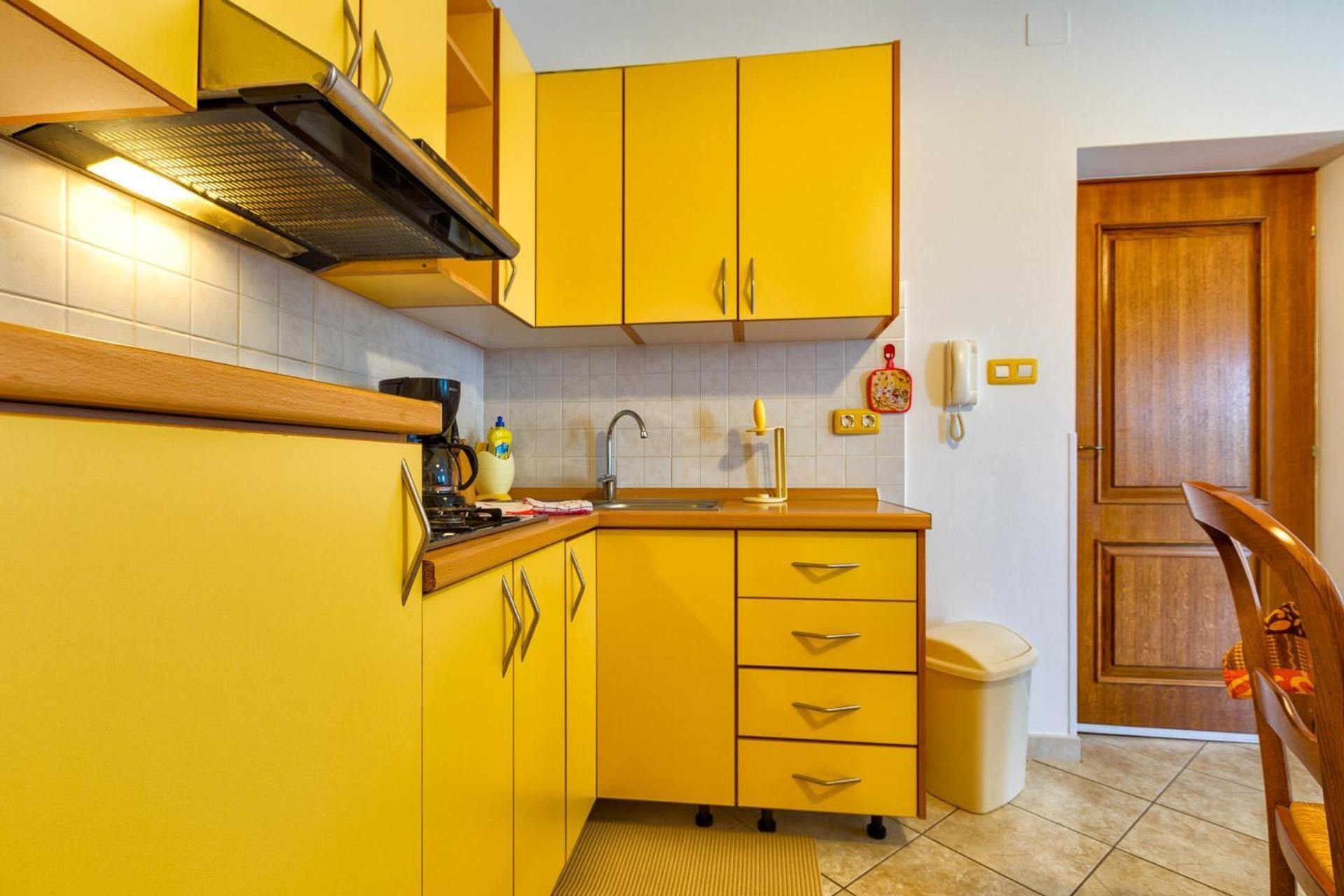 Apartments With A Parking Space Mali Losinj Phòng bức ảnh