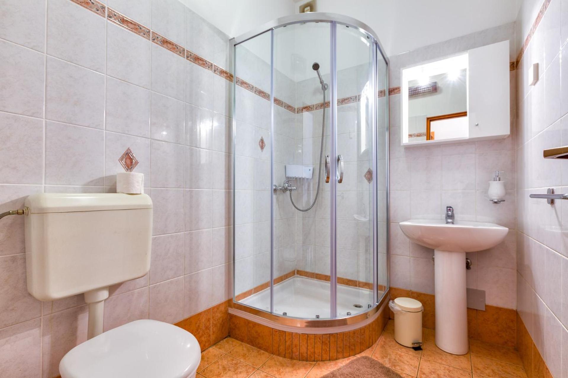 Apartments With A Parking Space Mali Losinj Ngoại thất bức ảnh