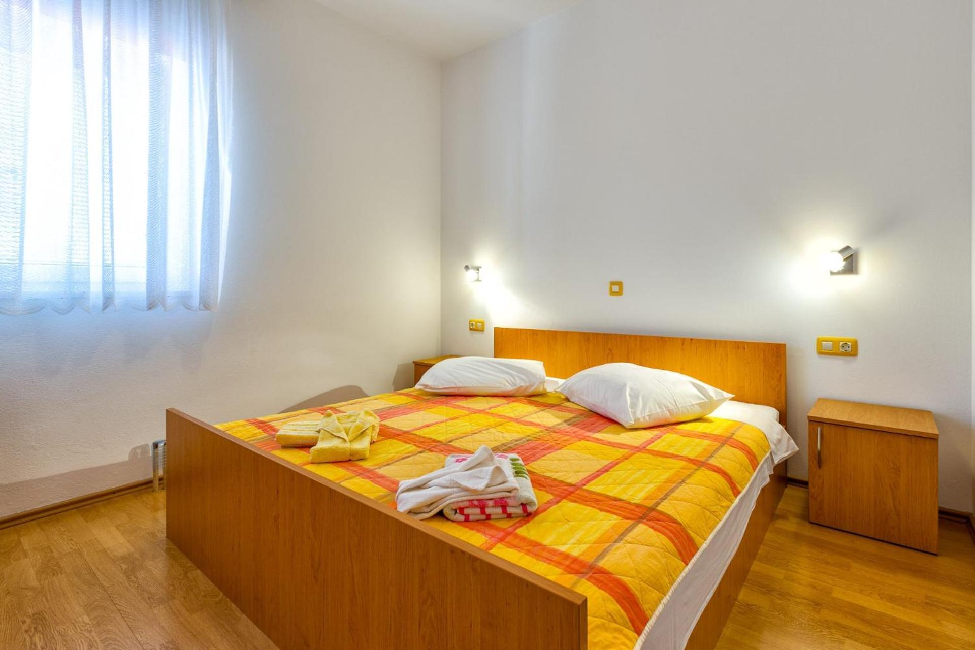 Apartments With A Parking Space Mali Losinj Ngoại thất bức ảnh